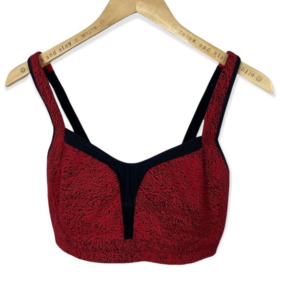 Lululemon Ta Ta‎ Tamer III Sports Bra Jacquard Red Power Luxtreme Supportive Top - Picture 4 of 10
